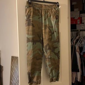 Levi’s Camouflage Joggers